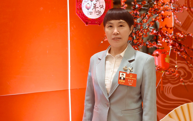 湖北省人大代表、恩施州卫健委主任琚兆清。受访者供图