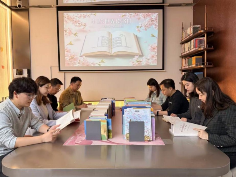 咸安烟草干部职工阅读分享书籍