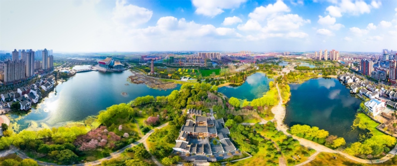 城市绿芯——马昌湖公园。潜江市委宣传部供图