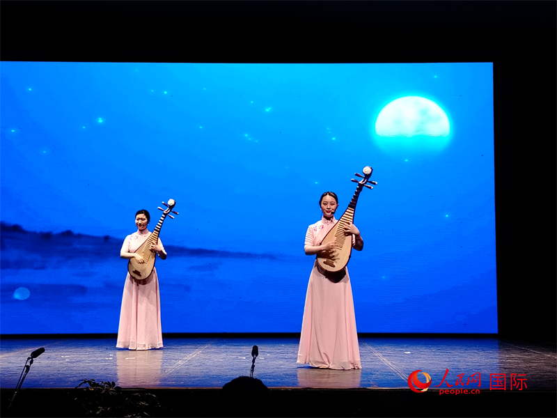 图为演出活动现场。人民网记者 沈小晓摄